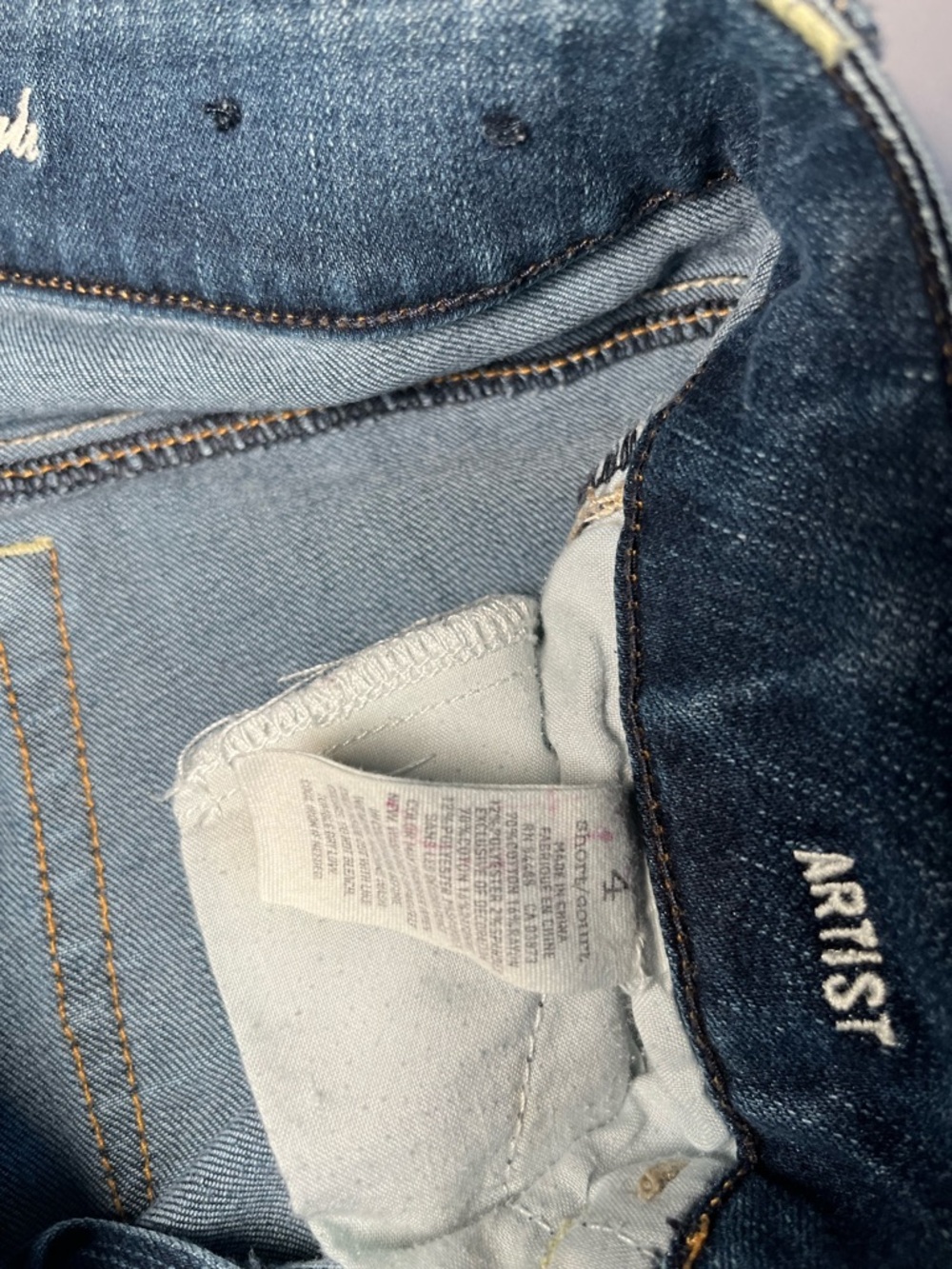 Y2K Vintage Low Rise AE Artist Bootcut Sz 4 short jeans dark Wash - Picture 8 of 10